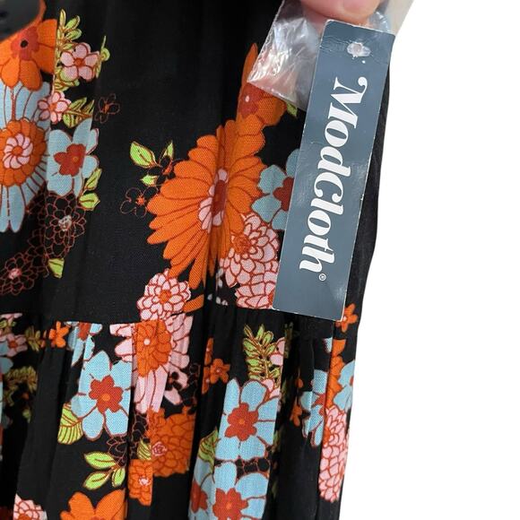 ModCloth | Black Floral Button Midi Skirt 16W NWT Cottagecore Prairie Fairy - Picture 4 of 7